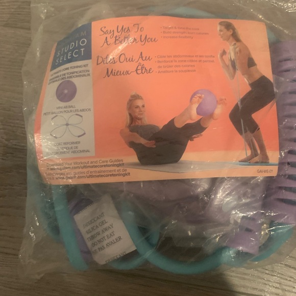 Gaiam New Studio Select Ultimate Core Toning Kit - Picture 10 of 11